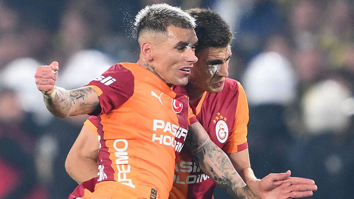 Galatasaray'ın sevinç anı sırasında tribünden gelen bir cisim, Kazımcan Karataş'ın gönünün hemen alt bölgesine geldi. Daha sonra sağlık görevlileri bu bölgeye bandaj uyguladı.