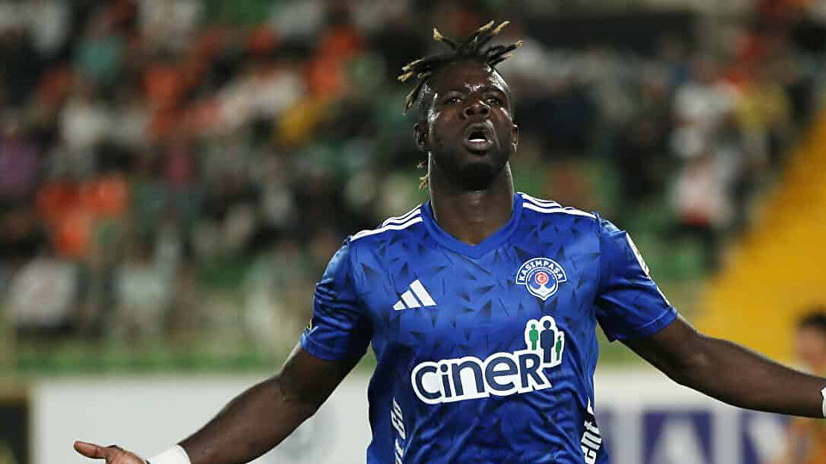 Pape Habib Gueye: 5 gol 