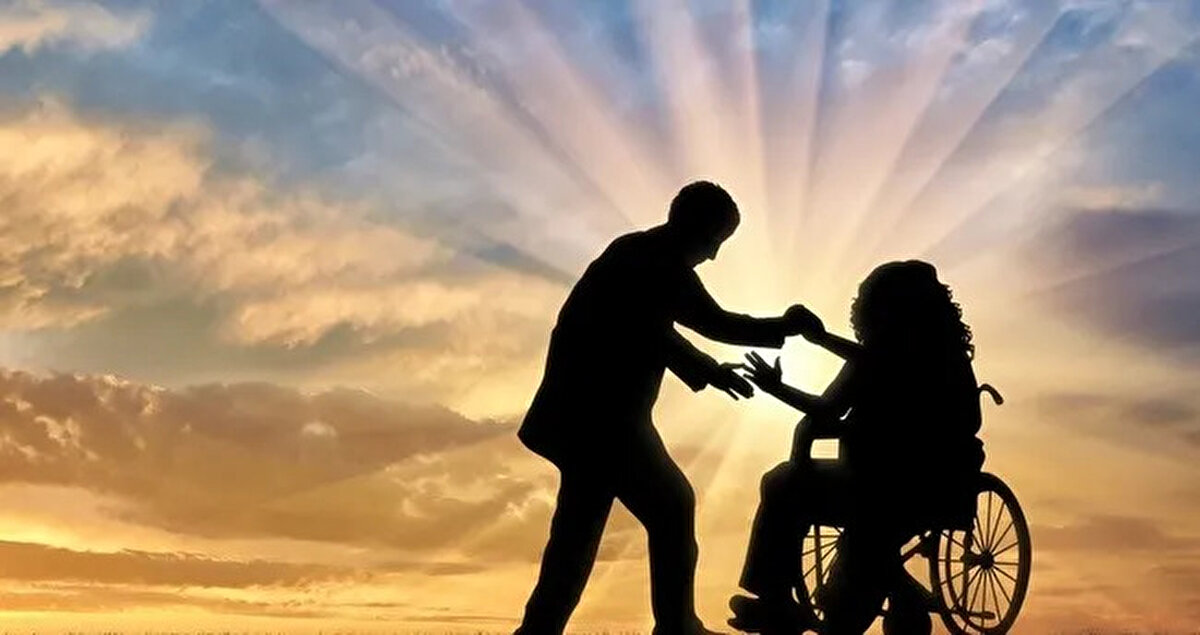 3 Aralık Dünya Engelliler Günü'nün Anlam ve Önemi Nedir?<br>Birleşmiş Milletler tarafından 1992 yılında kabul edilen 3 Aralık Dünya Engelliler Günü, uluslararası bir farkındalık günüdür. Bu özel günün temel hedefi; toplumların engellilik konusuna bakış açısını değiştirmek, erişilebilirliği güçlendirmek ve her bireyin eşit fırsatlara sahip olduğu bir yaşam standardı oluşturmaktır.