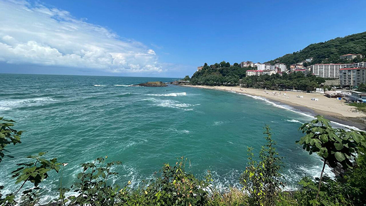 5- Giresun: Kadın ortalama yaşam süresi 83,5 yıl. Erkek ortalama yaşam süresi 76,6 yıl. Ortalama yaşam süresi ise 80 yıl.