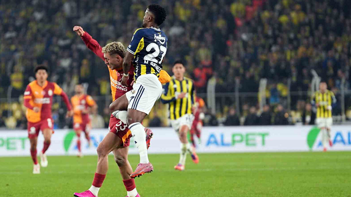 Trendyol Süper Lig'de Fenerbahçe, evinde Galatasaray'ı konuk etti. Zorlu karşılaşmada kazanan çıkmadı ve maç 1-1 sona erdi. 