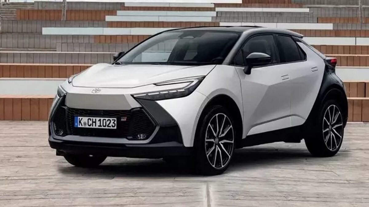 Listenin 10 numarasında Toyota var<br><br>Listeye 10. sıradan giriş yapan model Toyota C-HR oldu. C7 segmentinde yer alan araç, kasım ayında 2 bin 396 adetlik satış rakamına ulaştı. Aracın satış fiyatı ise 1 milyon 995 bin TL.
