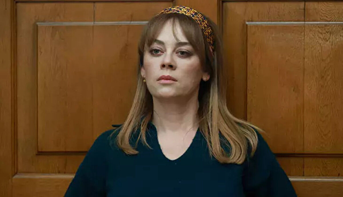 BAHAR YENİ BÖLÜM NE ZAMAN, HANGİ GÜN?<br>Bahar hayranlarını sevindirecek haber geldi; dizi ara vermiyor, sadece gün değiştiriyor. Günü değişen Bahar'ın yeni bölümü 7 Aralık Pazar günü Show TV ekranlarında olacak.<br><br>Dizi bundan sonra Pazar akşamları izleyicisine heyecan dolu anlar yaşatmaya devam edecek.