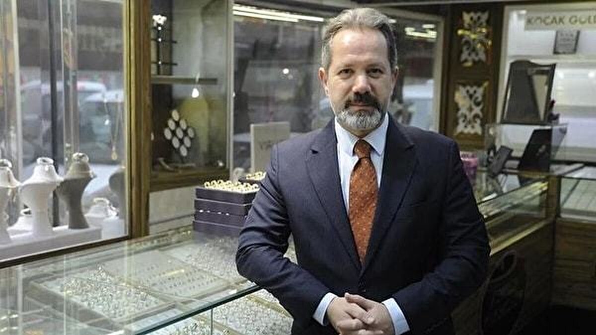 Kasım enflasyonu 31,07 olarak açıklandı! İslam Memiş, Merkez Bankası’nın faiz kararını ve Aralık ayı kira artış oranını yorumladı. Konut ve kira fiyatlarında düşüş beklenmediğini belirten Memiş, “İmkanı olan geciktirmemeli” uyarısı yaptı. Enflasyon, kira artışı, konut fiyatları ve yatırım tüyoları için detaylar haberimizde.