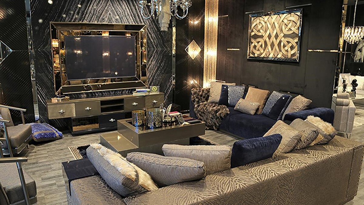 Özellikle Value City Furniture markası, 1.300’den fazla çalışanı ve yıllık 2 milyonun üzerindeki web sitesi trafiğiyle geniş bir müşteri kitlesine hitap ediyor. Toplamda 120 mağazası bulunan şirket, sadık müşteri tabanına rağmen ekonomik krizin kurbanı oldu.