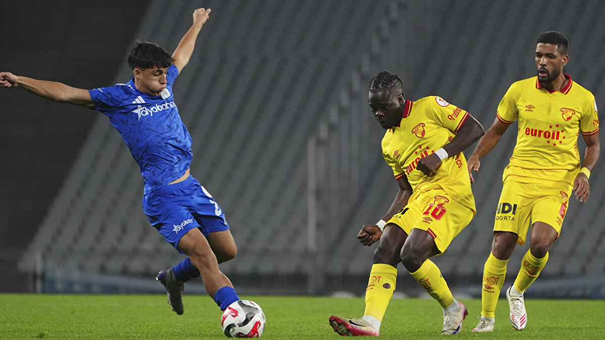 Bu sonuçla Efe İnanç ve öğrencileri, Süper Lig ekibini saf dışı bırakarak gruplara yükselme başarısı gösterdi.