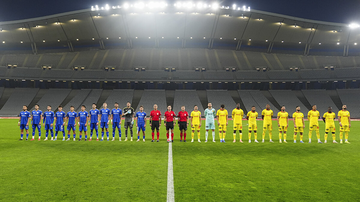 Kupada 4. Tur heyecanı, Atatürk Olimpiyat Stadyumu’nda oynanan ve sonucu merakla beklenen karşılaşma ile devam etti. Teknik Direktör Stanimir Stoilov yönetimindeki Göztepe, favori olarak çıktığı maçta Efe İnanç’ın çalıştırdığı Beyoğlu Yeniçarşıspor’a konuk oldu. Ancak 90 dakika sonunda gülen taraf ev sahibi oldu.