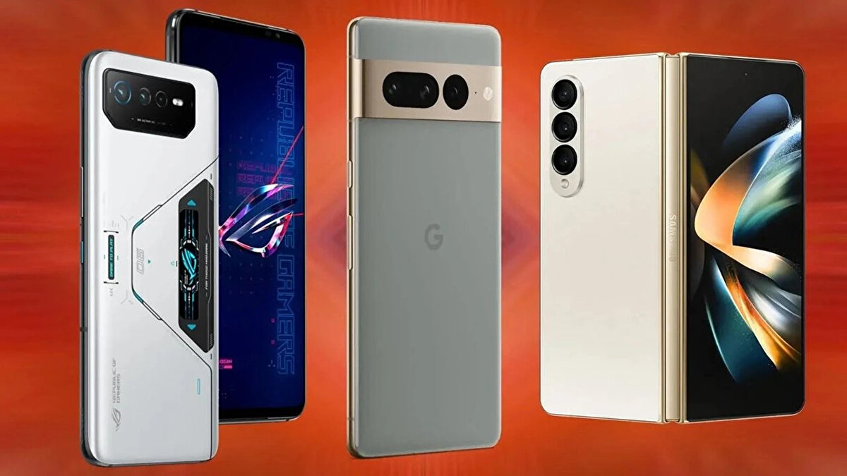 Listenin zirvesine yerleşen OPPO Reno15 Pro, 2.1 milyonluk puanıyla neredeyse geçen yılın amiral gemilerine kafa tutuyor. OPPO, hem Pro hem de düz modeliyle listenin ilk iki sırasını kapatarak orta segmentte büyük bir başarıya imza attı.