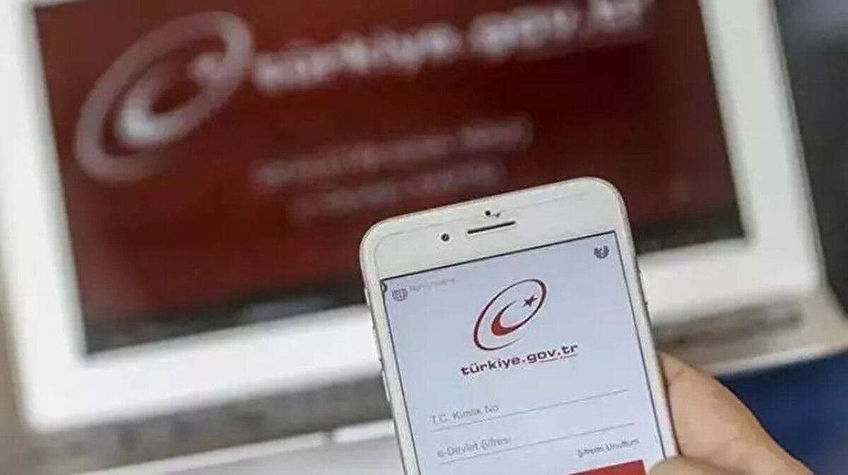 Yurtdışı Telefon Açtırma Ücretinde Artış<br><br>Vatandaşların en çok arattığı "IMEI kayıt ne kadar 2026" sorusunun yanıtı, son yıllardaki artış trendini de gözler önüne seriyor. Özellikle 2023 yılının Temmuz ayında yapılan ani artışla 6 bin seviyelerinden 20 bin TL seviyesine çıkan ücret, 2026 yılında 57 bin TL bandını aşmış olacak.