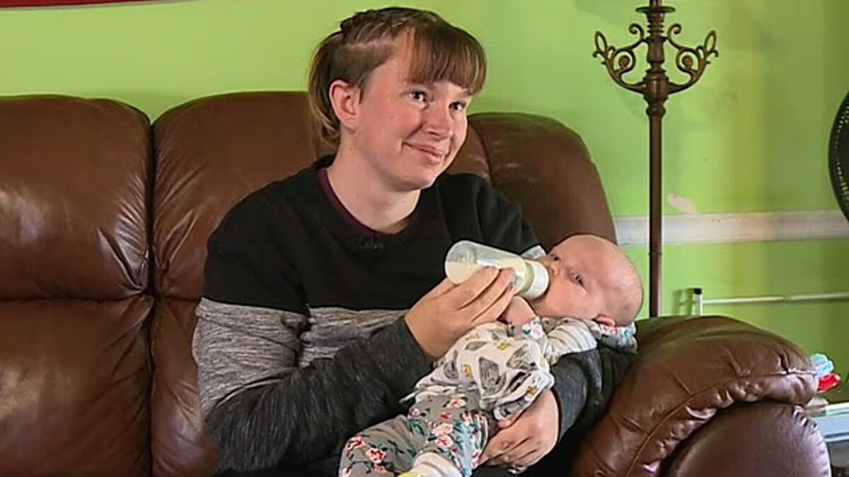 2023 yılında Whitehead, yerel bir haber kanalına çıkarak Ryleigh’in parainfluenza-4 adlı nadir bir virüs nedeniyle hasta olduğunu iddia etmişti. Ayrıca, iki yıl önce henüz iki aylıkken ölen oğlu Leonard’ın da benzer bir virüs nedeniyle hayatını kaybettiğini ileri sürdü. Ölüm günü, Whitehead internet üzerinden 5 bin dolarlık bir GoFundMe kampanyası başlatarak “cenaze masrafları” için bağış topladı.