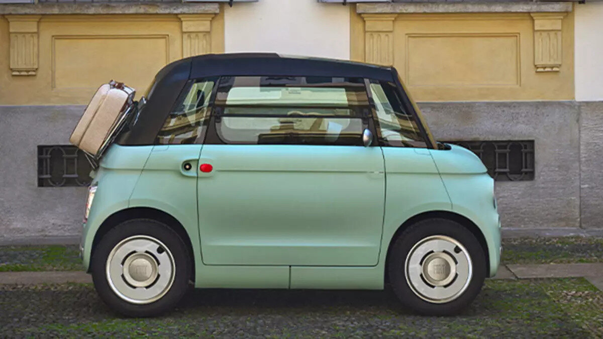 Fiat Topolino fiyatları – Aralık 2025<br><br>Şehir içi mobilite amaçlı tasarlanan elektrikli Topolino, 535.900 TL’den başlayan fiyatıyla piyasadaki en erişilebilir elektrikli modellerden biri.<br>Topolino Plus versiyonu ise 575.900 TL.