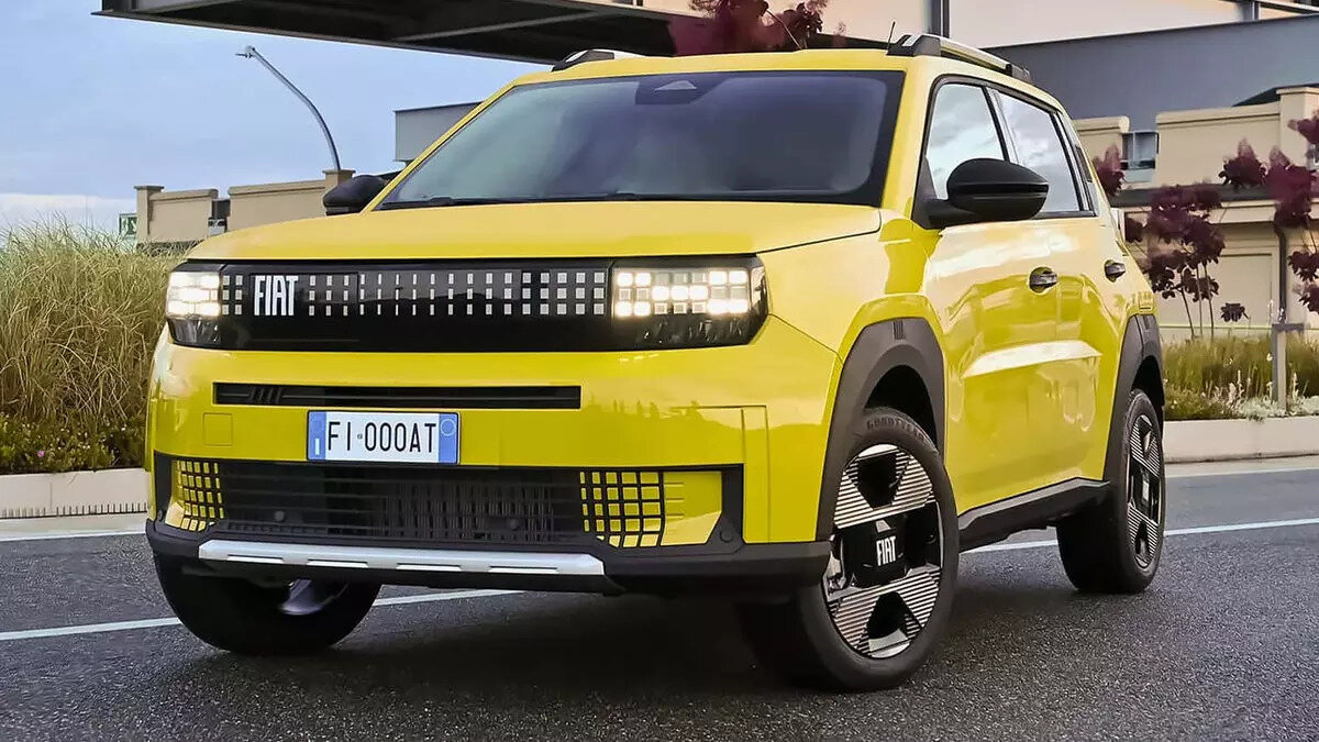 Grande Panda fiyatları – Aralık 2025<br><br>Fiat’ın yeni nesil elektrikli modeli Grande Panda, 44 kWh’lik La Prima versiyonuyla 1.499.900 TL’den satışa çıktı. Ücretli renk seçeneği için 15.000 TL ek ücret talep ediliyor.