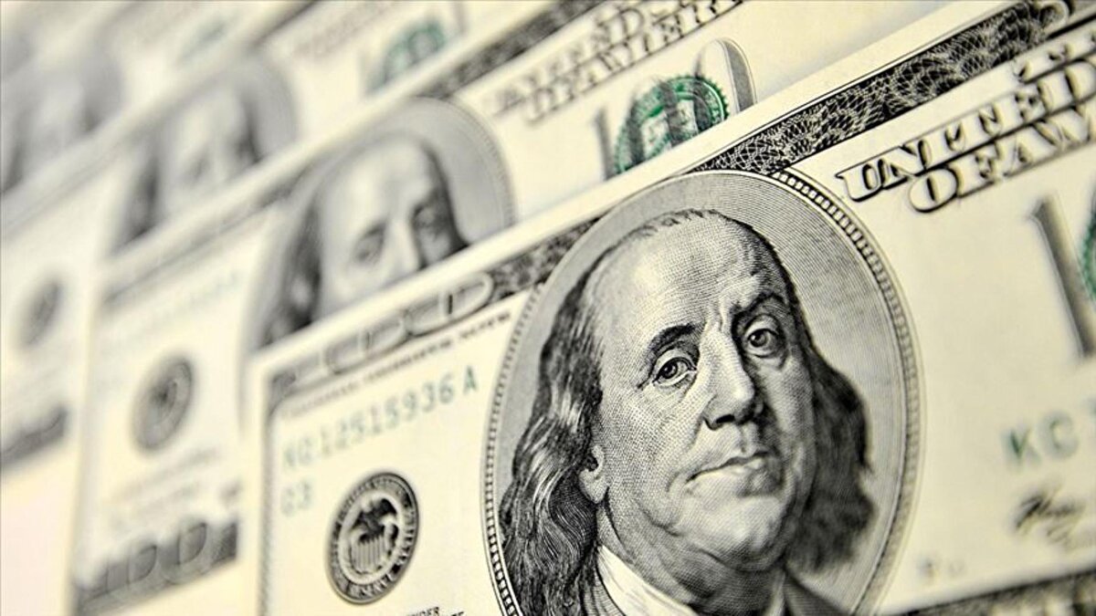 Yatırımcıların yakından takip ettiği Alman bankacılık devi Deutsche Bank, Türkiye ekonomisine dair beklenen raporunu yayımladı. Raporda yer alan dolar kuru tahminleri ve ekonomik analizler gündeme bomba gibi düştü.