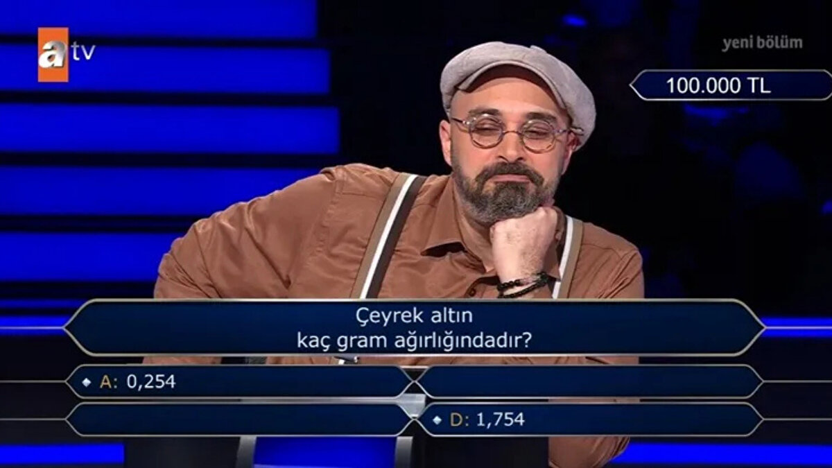 Yarı yarıya jokerinin ardından B ve D seçenekleri elendi. Geriye kalan iki şık arasında uzun bir süre değerlendirme yapan yarışmacı, son anda kararını değiştirerek D seçeneğine yöneldi. Bu stratejik hamle sosyal medyada da “gecenin hareketi” olarak yorumlandı.