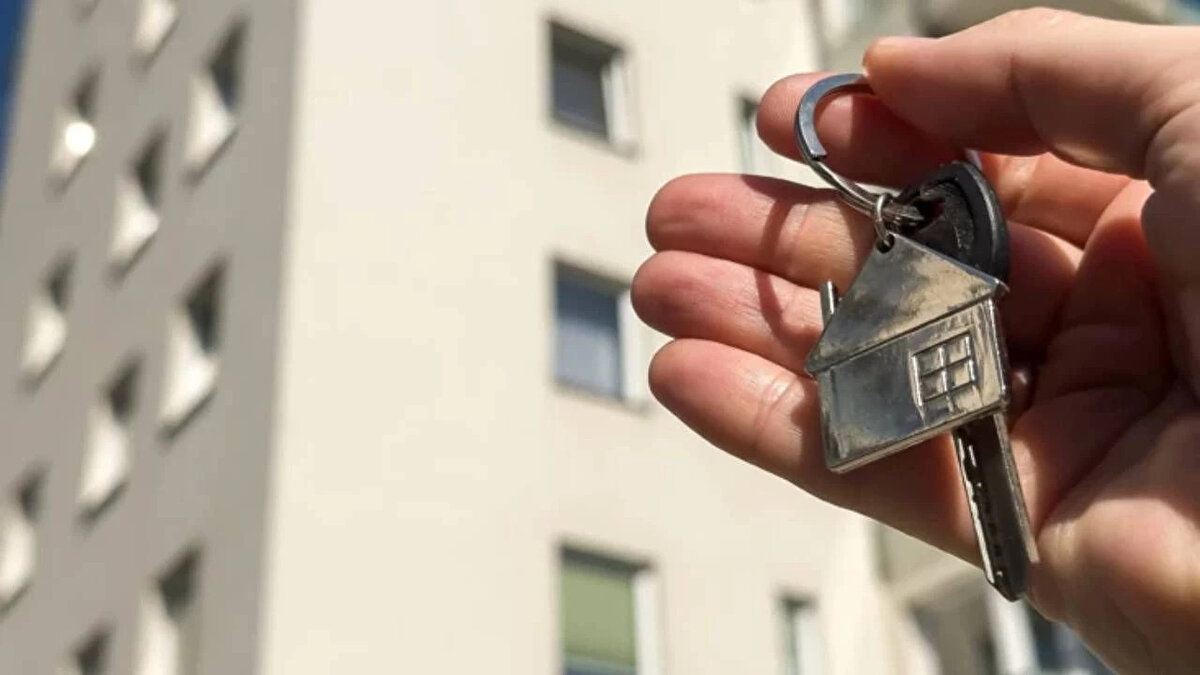 Ancak İGD'nin (İstanbul Gayrimenkul Değerleme) son raporu, Türkiye'de "barınma krizinin" henüz o kadar sert vurmadığı, kiraların 12 bin 250 TL bandından başladığı 15 "uygun" ili ortaya çıkardı.