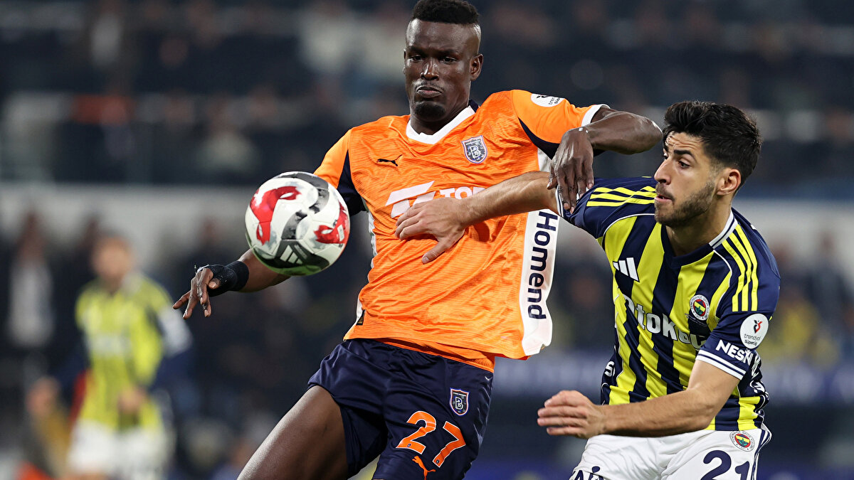 Karşılaşmanın ardından spor yazarları Mustafa Çulcu, Gürcan Bilgiç, Ömer Üründül ve Erman Toroğlu, Fenerbahçeli oyuncuları oynanan oyun sebebiyle eleştirdi. İşte yazarların o sözleri…