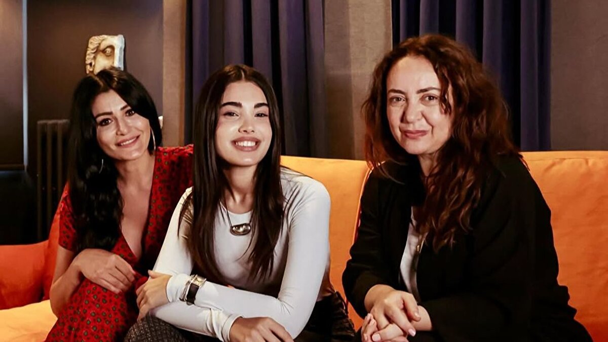 Star TV’nin sevilen yapımlarından Çarpıntı, 13. bölümüyle izleyiciye veda etmeye hazırlanırken final setinden üzücü bir haber geldi. Reyting sonuçlarının ardından erken final kararı alınan dizinin son çekimlerinde oyuncu Ogün Kaptanoğlu kaza geçirdi.