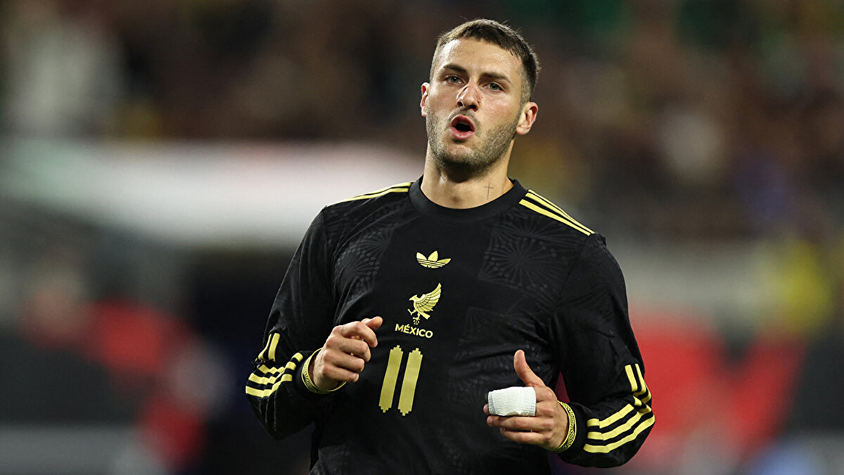 Sabah'ta yer alan habere göre, sarı kırmızılı ekip golcü ismi ocak ayında kiralamak istiyor.