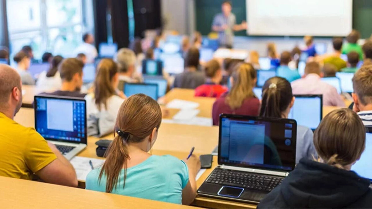 20.Çukurova Üniversitesi