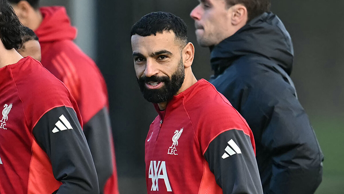 LIVERPOOL MACERASI SONA ERİYOR<br><br>Yıllardır Liverpool’da gösterdiği performansla kulübün başarısında en büyük aktörlerin başında gelen Salah’ın Liverpool macerası sona eriyor.<br>