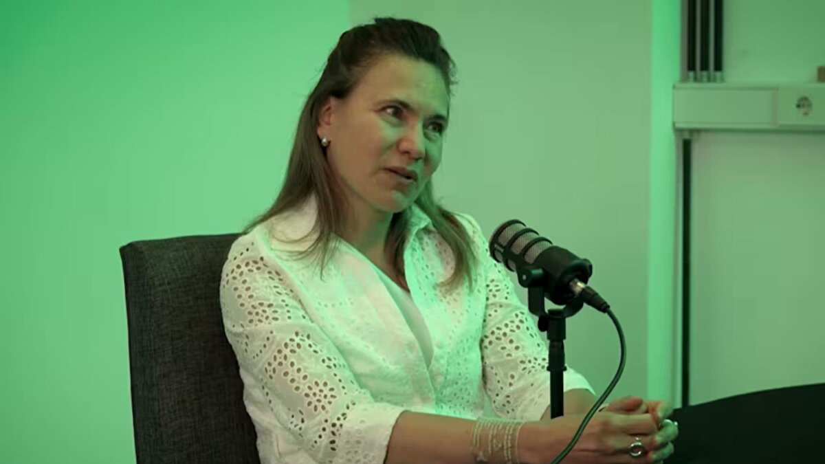 Gençlerin ölümü üzerine hazırlanan adli raporda frambuazların thallium içerdiği ortaya çıktı. Aynı meyveden yiyen bir arkadaşları ile kurbanlardan birinin 21 yaşındaki ağabeyi de hastaneye kaldırıldı ancak hayatta kaldı. Yerel basın, bu bulgunun ardından savcıların Ines’in iki yıl önce ölen annesinin ölümünü de yeniden incelemeye başladığını aktarıyor.