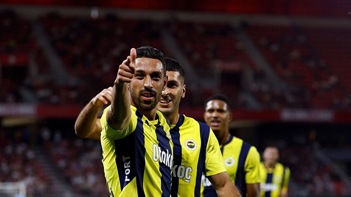 2028 yılına kadar sözleşmesi devam eden milli oyuncunun ilk aşamada kiralık olarak transfer edilmesi ve performansına göre sezon sonunda bonservis için girişimler yapmayı planladığı iddiaları da gündeme geldi. <br>