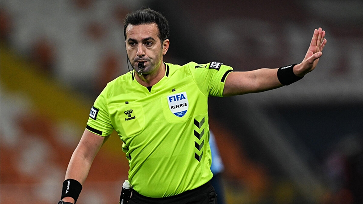 Psikolojik olarak kulüplere saç baş yolduran, hakemlerin performanslarını dibe çeken VeTAS'ın iflas eden atamaları... Topu oyunda tutma isteği başlangıçta iyi gözüktü, oyun kızışınca zorlandı. Gaziantep'in golünde teknolojiye inanmak zorundayız.<br>