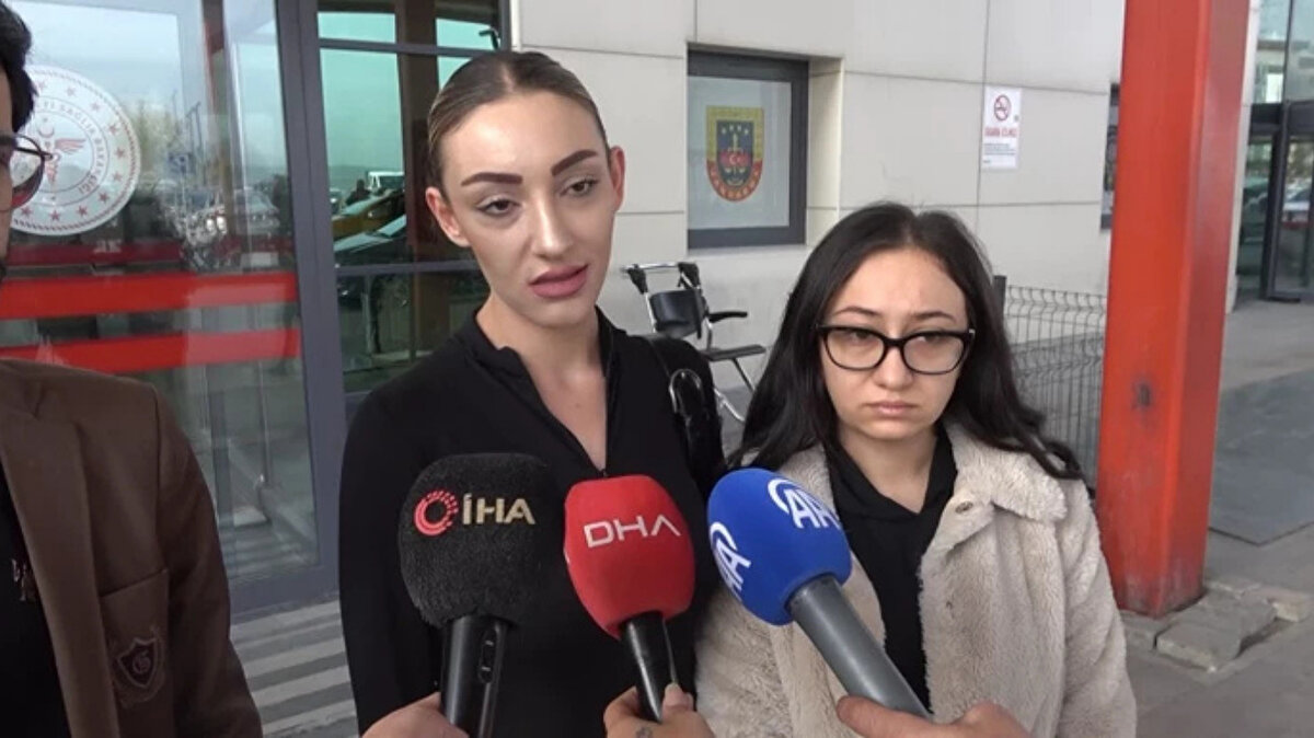 Güllü’nün vefatı sonrası ailesi gündeme geldi<br><br>Arabesk müziğin unutulmaz ismi Güllü’nün ani kaybı, ailesine yönelik ilgiyi artırdı. Özellikle kızı Tuğyan Ülkem en çok merak edilen isimlerden biri oldu. -İşte geçtiğimiz dakikalarda yurtdışına kaçarken yakalanarak gözaltına alınan Tuğyem Ülkem hakkında bilgiler