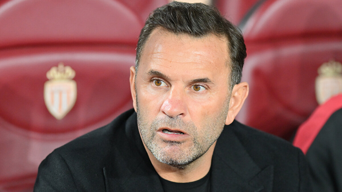 "HAKEM İZİN VERDİ"<br><br>"Son bölümde Monaco çok fazla yere yattı, hakem de buna izin verdi."<br><br>"TÜM ŞANSSIZLIKLAR AYNI ANDA GELDİ"<br><br>"Tüm şanssızlıklar aynı anda başımıza geldi. Sakatlarımız var, TFF'den ceza alan oyuncularımız oldu. Bir anda kadroda eksik kaldı."