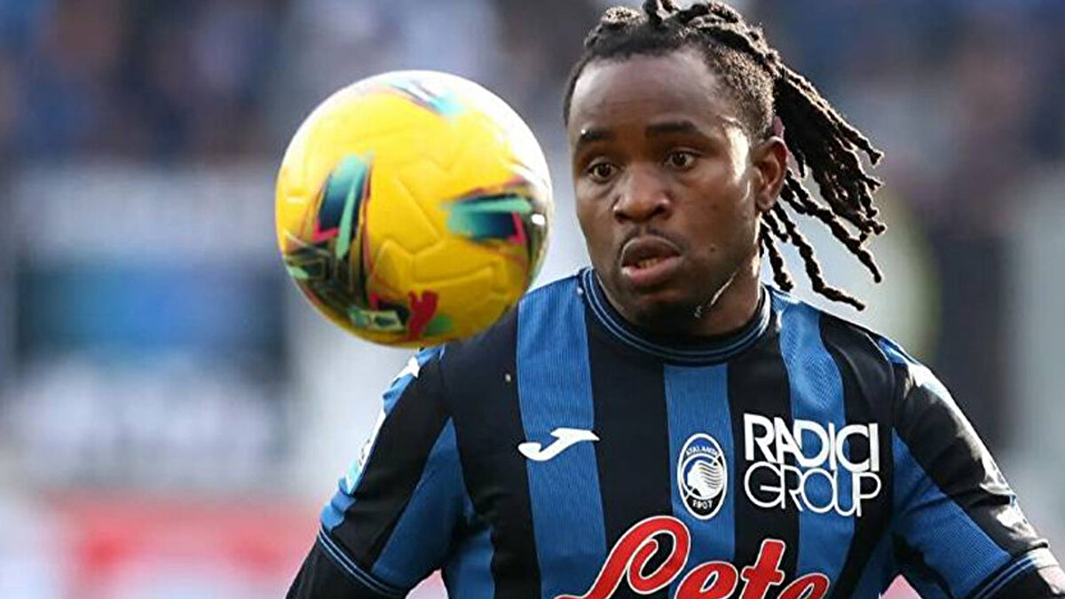 Lookman aşkı bitmedi<br><br>Aslan'ın hücum hattındaki tek hedefi Salah değil. Sarı-kırmızılıların Ademola Lookman ısrarı da tam gaz devam ediyor.