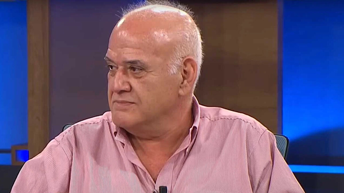 61 MİLYON TL’YE YAKIN PARA GİRİŞİ<br><br>Gazeteci Seyhan Avşar’ın haberine göre; MASAK’ın 2017–2025 dönemini kapsayan bahis soruşturması raporunda, yorumcu Ahmet Çakar’ın banka hesaplarına toplam 60.972.890 TL giriş yapıldığı tespit edildiği ifade edildi. 