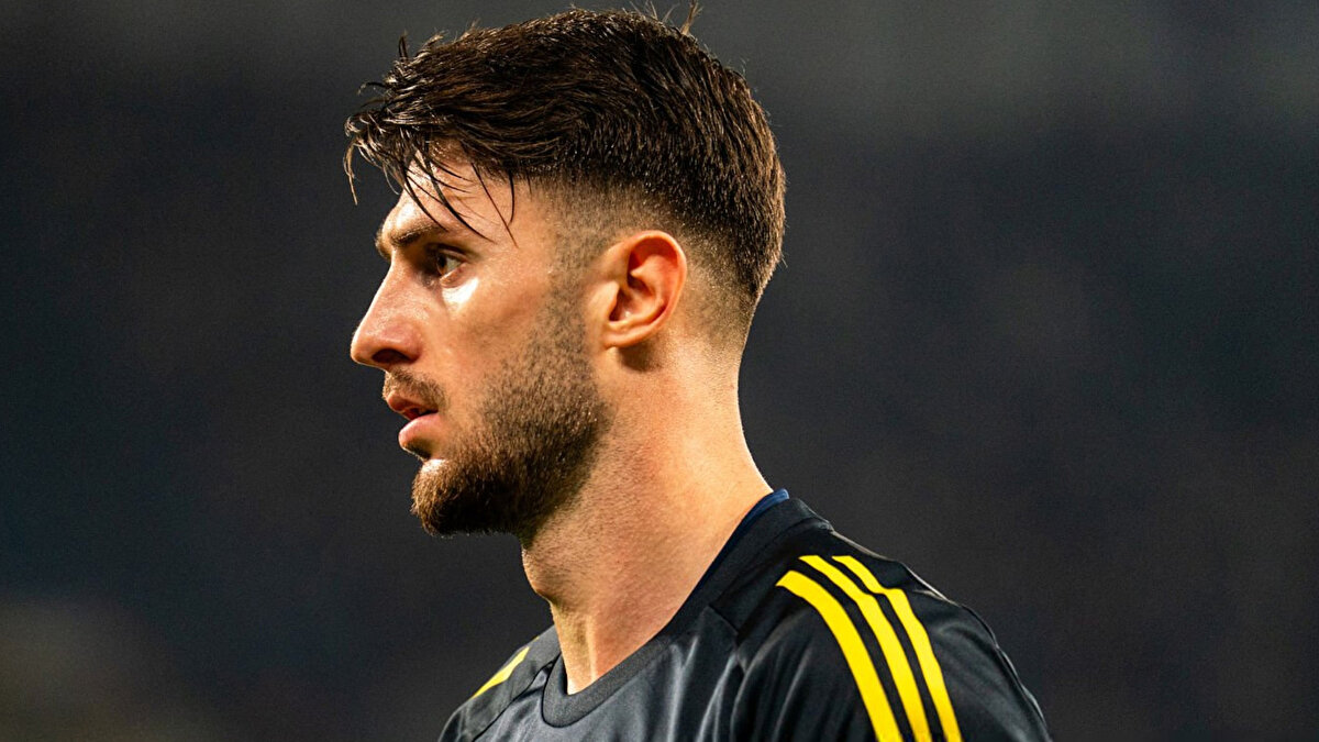 Karşılaşmada ilk 11’de başlayan İsmail Yüksek, maç boyu 5 faul yaptı, 7 kez sahipsiz top kazandı (takımda 2. sırada), en çok pas arası yapan 4. oyuncu oldu ve 82.dakikada sarı kart gördü ancak maçı tamamladı. Fenerbahçe bu maçı 2-1 kazandı ve toplam 18 faul yaptı.<br><br>