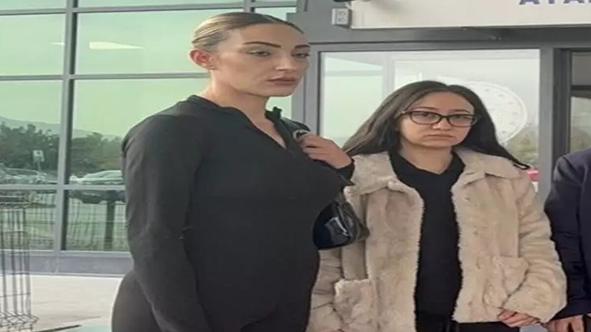 İkilinin Gürcistan ya da Fransa’ya gitmeyi planladığı, havaalanında yakalanmamak için deniz yolu veya bir TIR’ın dorsesinde Türkiye’den ayrılmayı düşündükleri iddia edildi. Dosyada "kuvvetli somut deliller" olduğu ve şüphelilerin ifadelerinde çelişkiler bulunduğu belirtildi.