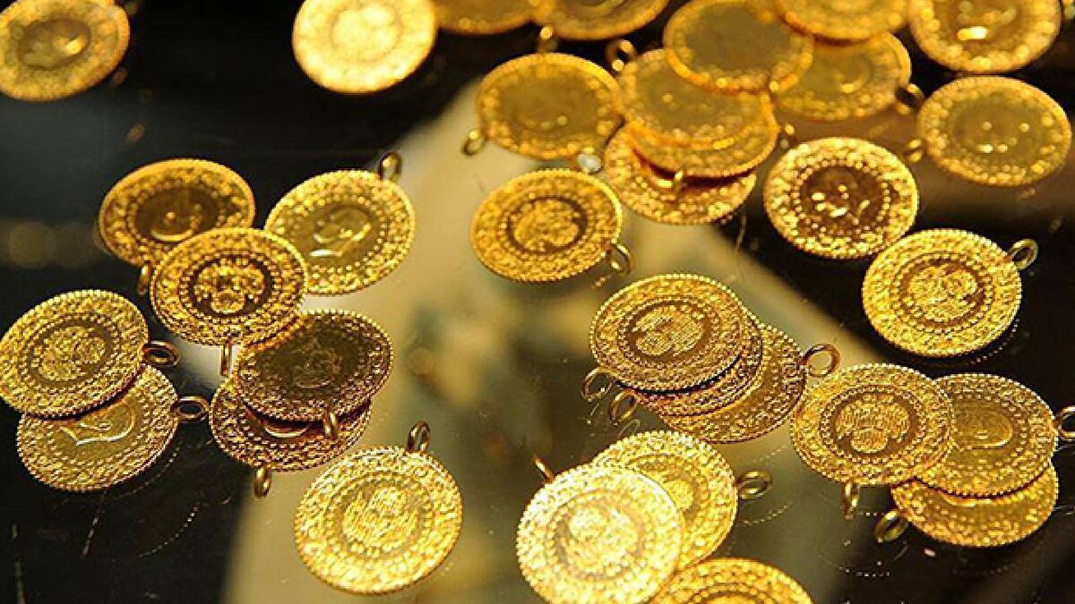 Güncel altın alış–satış fiyatları<br><br>Gram altın: Alış 5.764,07 TL — Satış 5.764,88 TL<br><br>Çeyrek altın: Alış 9.429 TL — Satış 9.526 TL<br><br>Yarım altın: Alış 18.904 TL — Satış 19.046 TL<br><br>Cumhuriyet altını: Alış 37.570 TL — Satış 37.947 TL