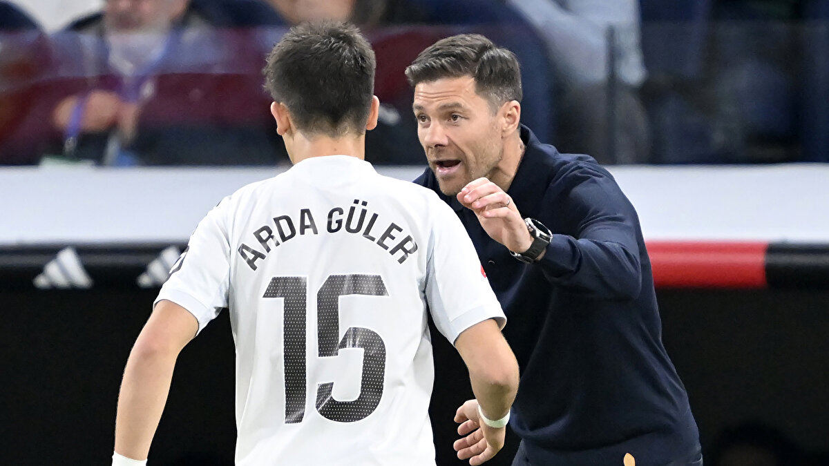 Arda Güler'in M. City karşısındaki performansı:<br><br>1 kilit pas<br>1 başarılı orta<br>2 top kapma<br>