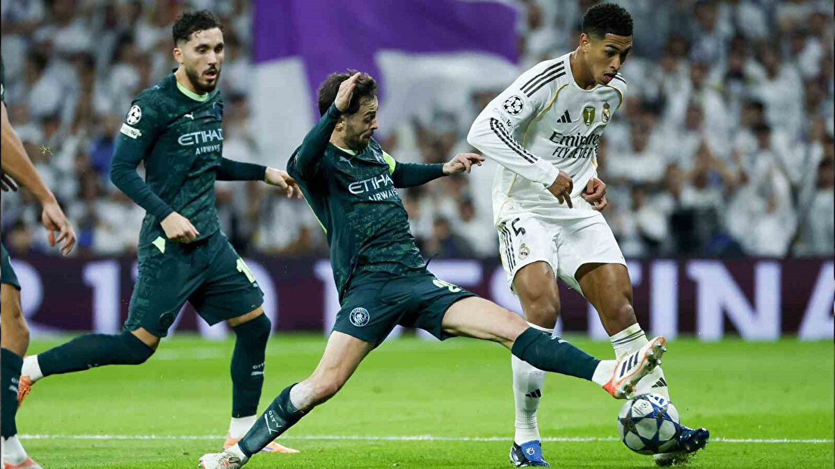 İkinci yarıda gol sesi çıkmazken Manchester City, müsabakayı 2-1’lik skorla kazandı. Real Madrid’de milli futbolcu Arda Güler, 58. dakikada Gonzalo’nun yerine oyuna dahil oldu.<br>