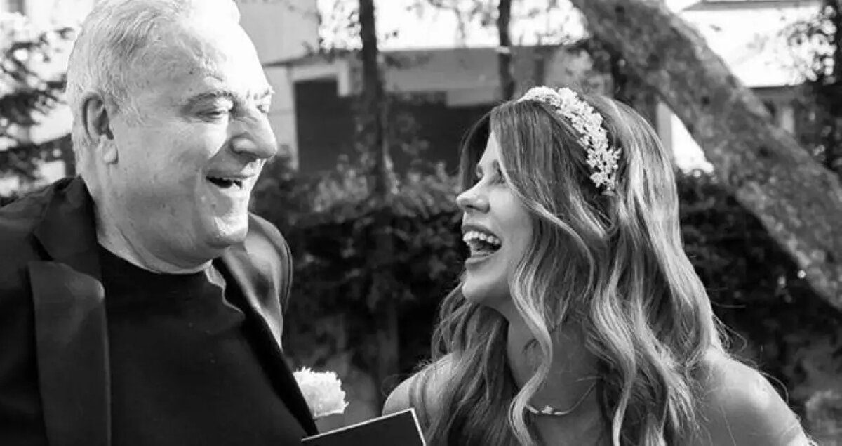 Sessizlik yeni iddiaları besliyor<br>Gülseren Ceylan’ın son dönemde sosyal medyada yaptığı evlilik vurgulu paylaşımlar da hatırlatılırken, gelinen noktada çiftin sessizliği merak konusu oldu. Magazin çevreleri, yaşanan bu gelişmelerin 3,5 aylık evlilikte yeni bir kırılmaya işaret edip etmediğini yakından takip ediyor.