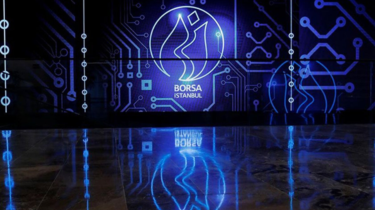 Borsa İstanbul’da Haftalık Yükseliş<br>Borsa İstanbul, bu hafta BIST 100 endeksi ile dikkat çekerken, ortalama yüzde 2,76'lık bir artış gösterdi. Endeks, 11.311,31 puanla haftayı tamamladı. Bu haftaki yükseliş, özellikle yatırım fonları ve bireysel yatırımlar açısından olumlu bir gelişme olarak değerlendiriliyor.