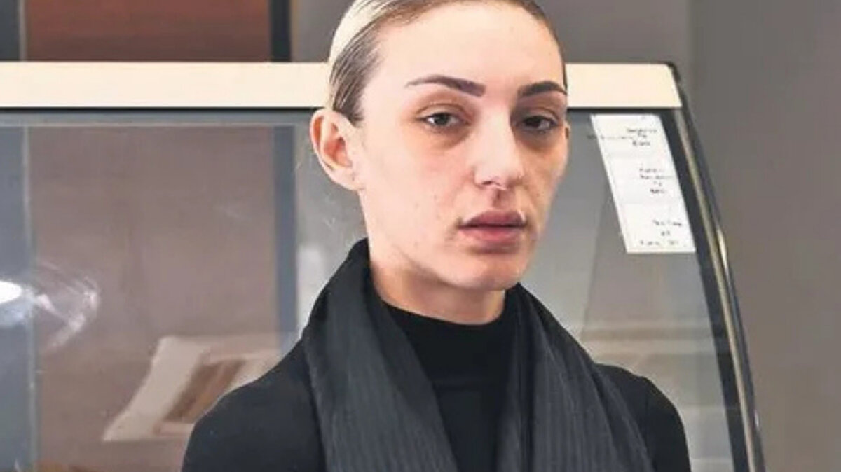 Yurt dışına kaçış iddiası<br><br>İddialara göre iki ismin Gürcistan ya da Fransa’ya gitmek için havalimanlarını kullanmadan, deniz yoluyla ya da bir TIR dorsesiyle yurt dışına çıkmayı planladıkları ileri sürüldü.