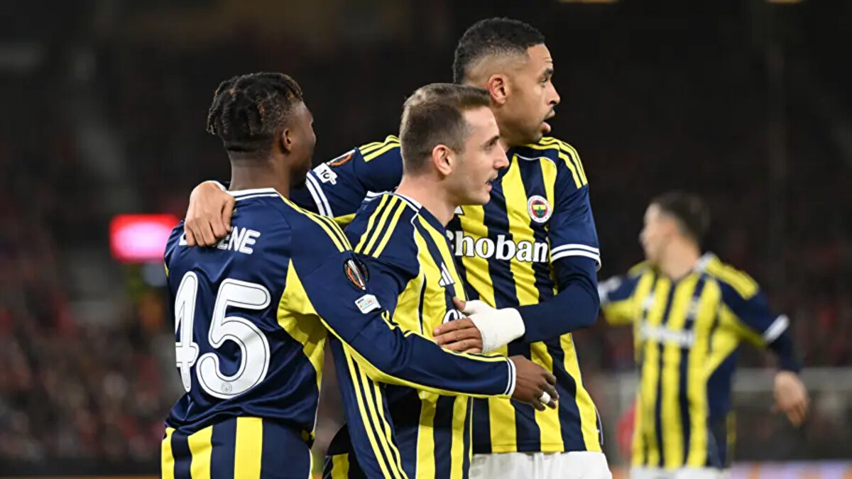 Bergens Tidende: “Kabus gibi bir gece: Tam anlamıyla berbat. Brann, Avrupa’da yoluna devam etmek için 3 puandan ilkini yaklaşmıştı ancak maç felaketle sonuçlandı.”