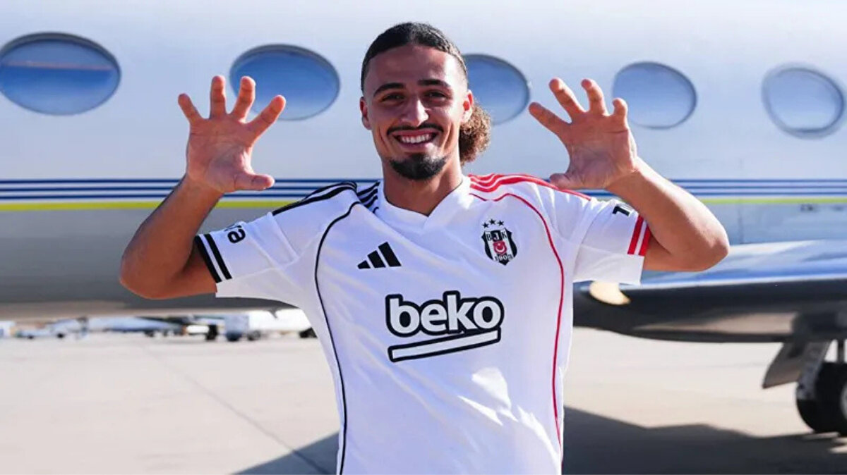 Forma süresi dikkat çekti<br><br>19 yaşındaki sağ bek Taylan Bulut, Trendyol Süper Lig’de şu ana kadar yalnızca 2 maçta forma giydi. Genç oyuncu, toplamda 13 karşılaşmada ise süre alamadı.