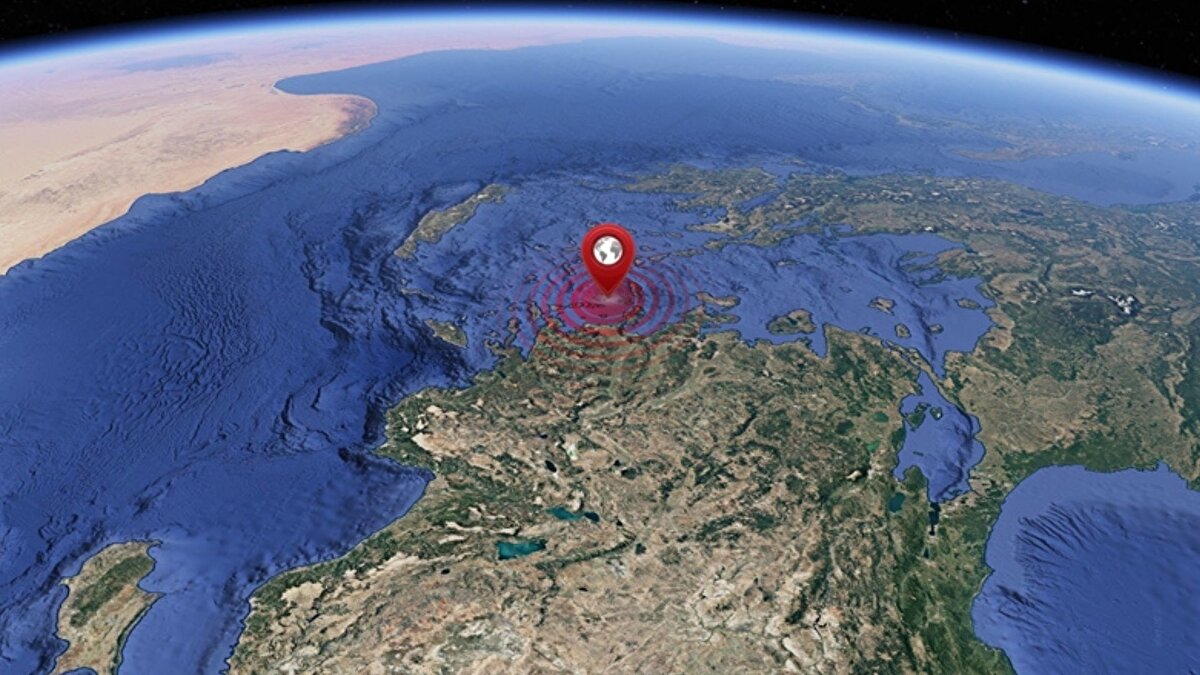 Geçmiş çalışmaları ve beklediği diğer sarsıntılar<br><br>Depremlere ilgisinin 1999 Marmara Depremi sonrasında başladığını söyleyen Özat, bugüne kadar 23 deprem tahmini yaptığını, bunların 18’inin gerçekleştiğini belirtiyor. Van’da 2011’de yaşanan 7,2’lik depremi öne çıkan örnek olarak gösteriyor. Beklediği dört deprem daha bulunduğunu anlatan Özat, bunlardan biri olan Girit depreminin yıllardır takip ettiği sismik hareketlerle uyumlu olduğunu ifade ediyor.