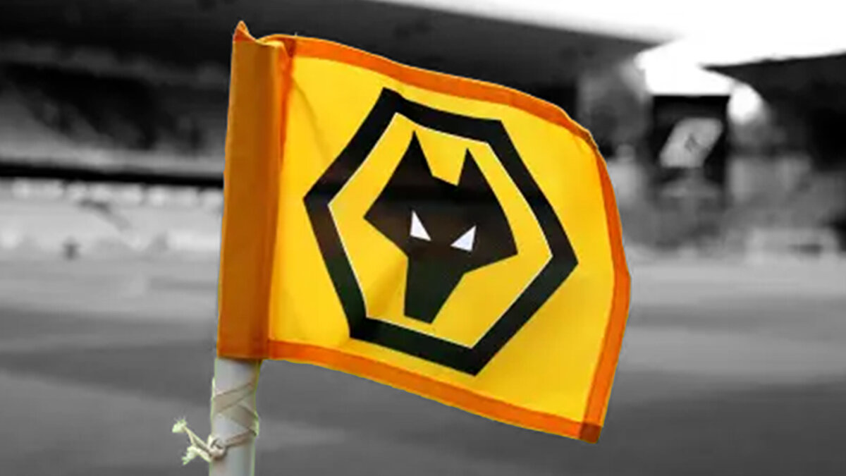 Yönetimin, kulübü ayakta tutabilmek için bu acı reçeteyi uygulamaya koyduğu ve gelen teklifleri ayrım yapmaksızın değerlendireceği belirtildi.