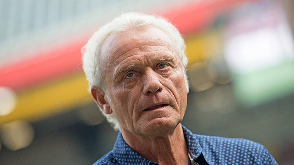 Hans-Peter Briegel (1999-2000 Beşiktaş, 2001-2002 Trabzonspor)