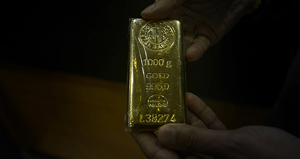 “Şu aşamada biraz beklemek daha sağlıklı” diyen Baydar, 4240–4250 bandının kritik bir destek alanı olduğuna işaret ederek, “Bu bölge destek olarak çalışırsa ve dirençler kırıldıktan sonra geri çekilmeler yaşanırsa, 4300 seviyeleri alım için daha uygun olabilir” değerlendirmesinde bulundu.