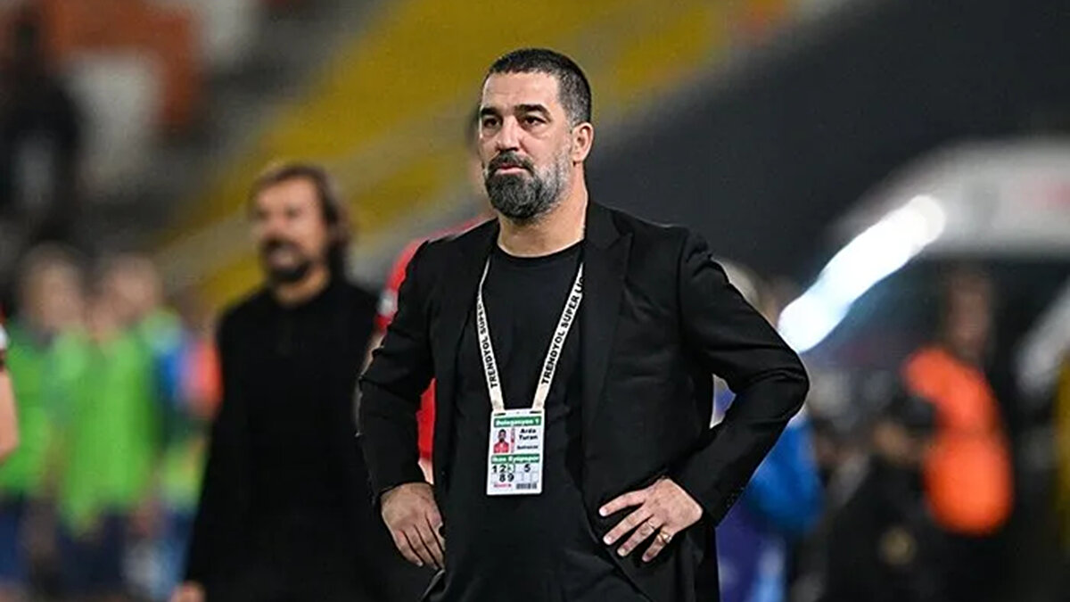 Gol Krallığında Zirvedeydi<br><br>LNZ Cherkasy'nin bu sezonki sürpriz liderliğinde büyük pay sahibi olan Prosper Obah, istatistikleriyle dikkat çekiyordu. Çıktığı 15 maçta rakip fileleri 7 kez havalandıran Nijeryalı oyuncu, Ukrayna Premier Ligi'ndeki gol krallığı yarışında zirveyi 4 futbolcuyla paylaşıyordu.