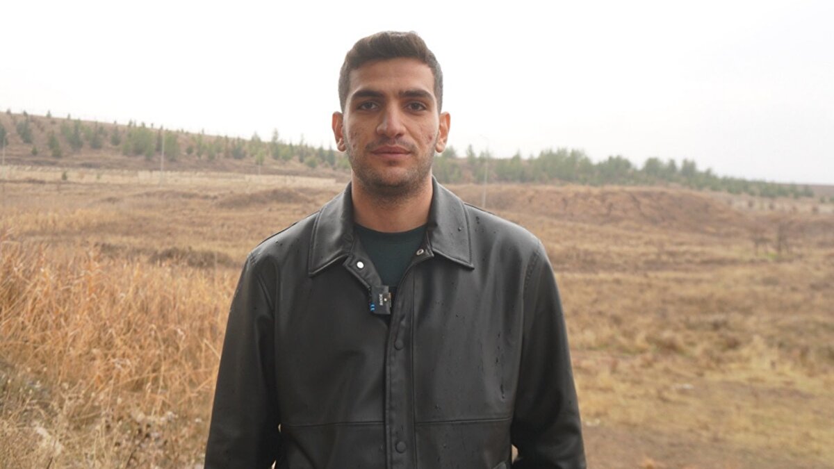 Siirt Valiliği Proje Birimi tarafından temin edilen safran yumruları, Siirt Üniversitesi Ziraat Fakültesi öğrencisi Yusuf Ensarioğlu tarafından merkeze bağlı Akyamaç köyünde ekildi. Yaklaşık 10 metrekarelik alanda yapılan ilk uygulamada bitkinin gelişimi ve çiçeklenmesi sorunsuz şekilde gerçekleşti.