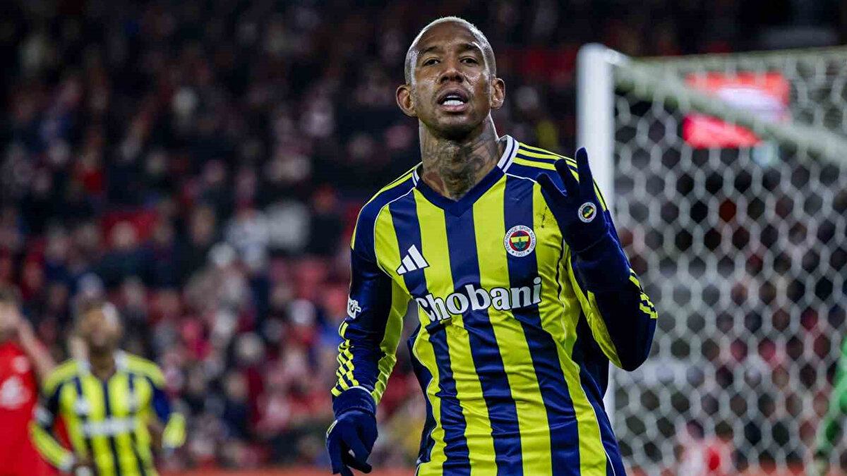 FENERBAHÇE KONYA MAÇI NE ZAMAN?<br><br>Fenerbahçe-Konyaspor maçı bugün saat 20:00'da başlayacak. Karşılaşma Bein Sports1 ekranlarından yayınlanacak.