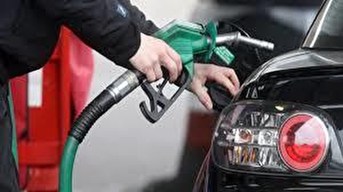 Güncel Akaryakıt Fiyatları<br><br>İstanbul Avrupa Yakası<br><br>Benzin: 54,51 TL<br><br>Motorin: 53,12 TL<br><br>LPG: 28,51 TL