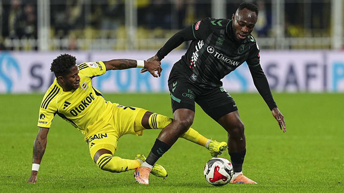 Fenerbahçe, Süper Lig'in 15. haftasında sahasında Tümosan Konyaspor ile karşı karşıya geldi.